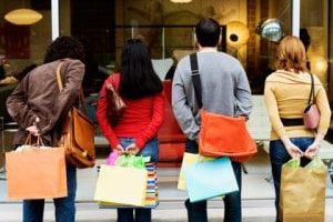 admin-ajax – 2019-05-17T131436.142 people carrying shopping bags